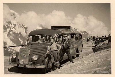 Autobus_Mercedes_Diesel_Alpen_1940erJahre.jpg